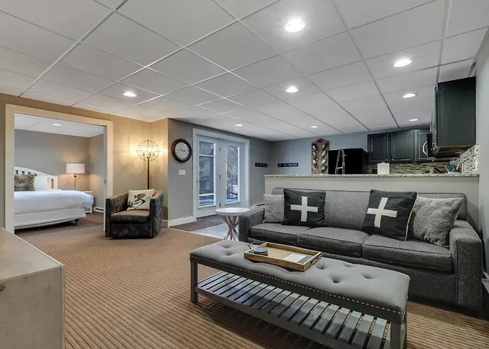 691 Disciples Village Condo