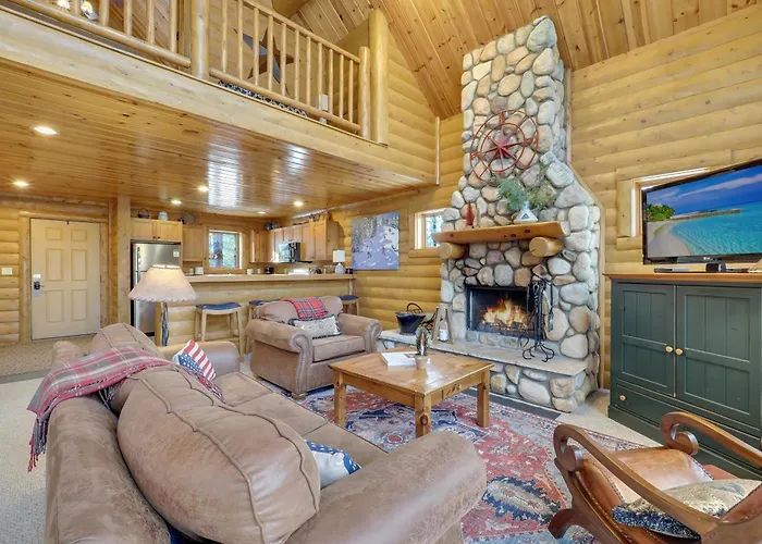 823 Mountain Cabin